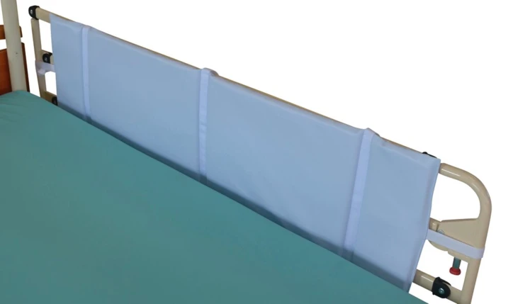 Protection en mousse pour barrière de lit