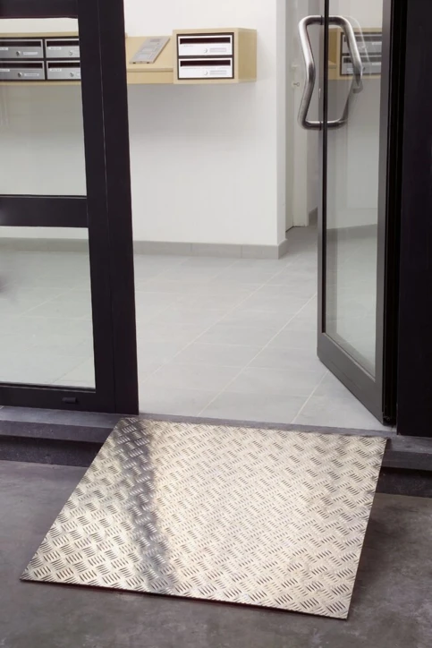 Grande rampe d'accès