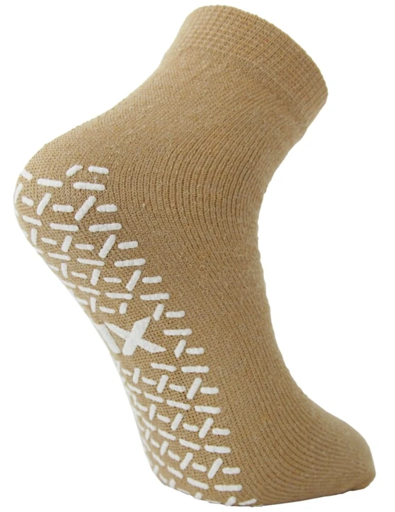 Chaussettes avec picots antidérapants