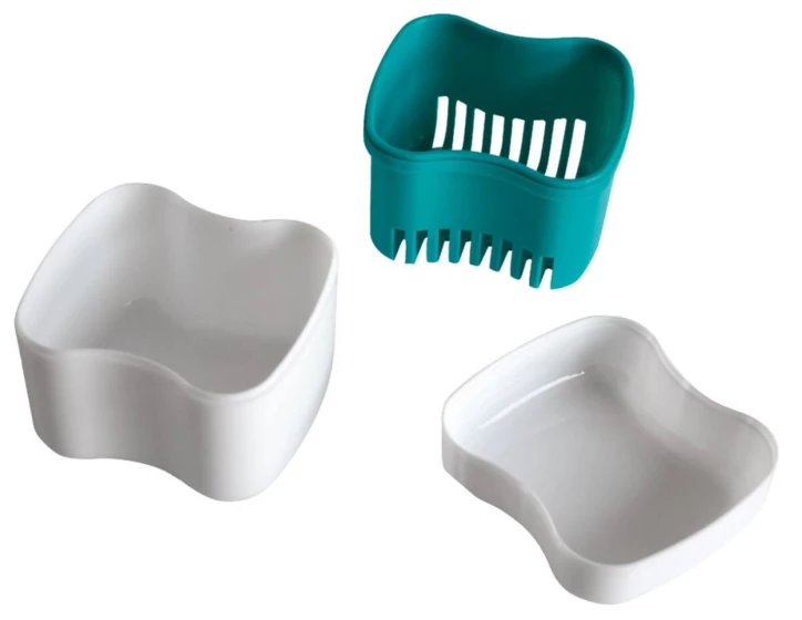 Boîte à dentier avec panier