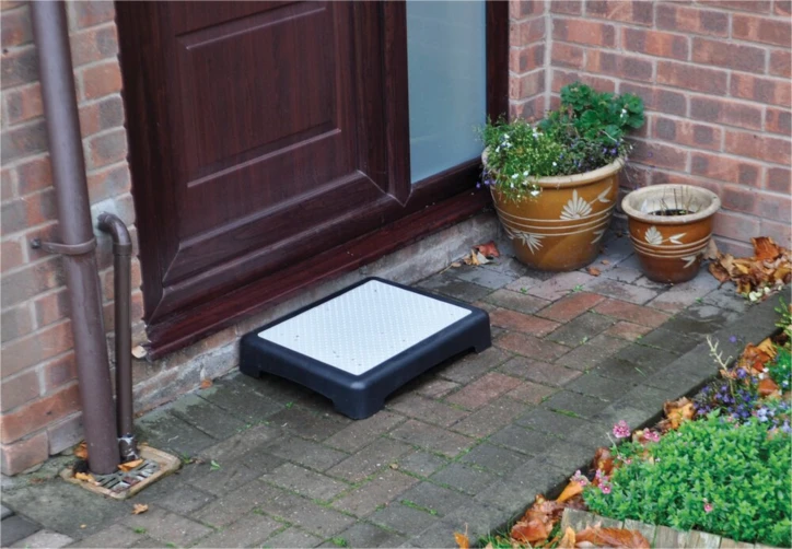 Marchepied d'extérieur