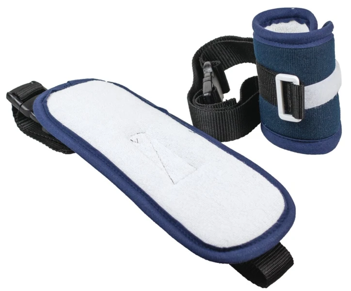 Attaches-poignets au fauteuil