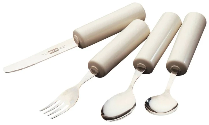 Couverts standards Queens