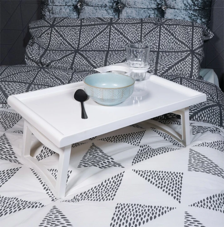 Plateau de lit pliant avec emplacement tasse