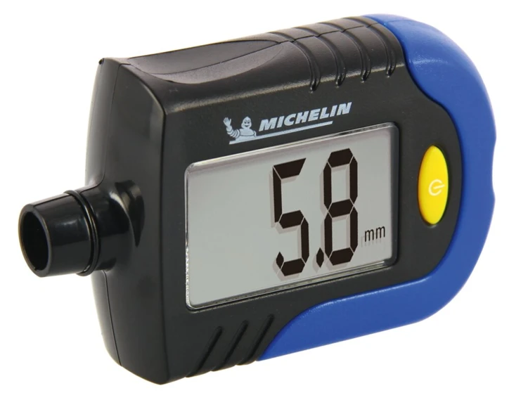 Contrôleur de pression et d'usure des pneus