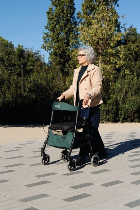 Rollator à 4 roues W04