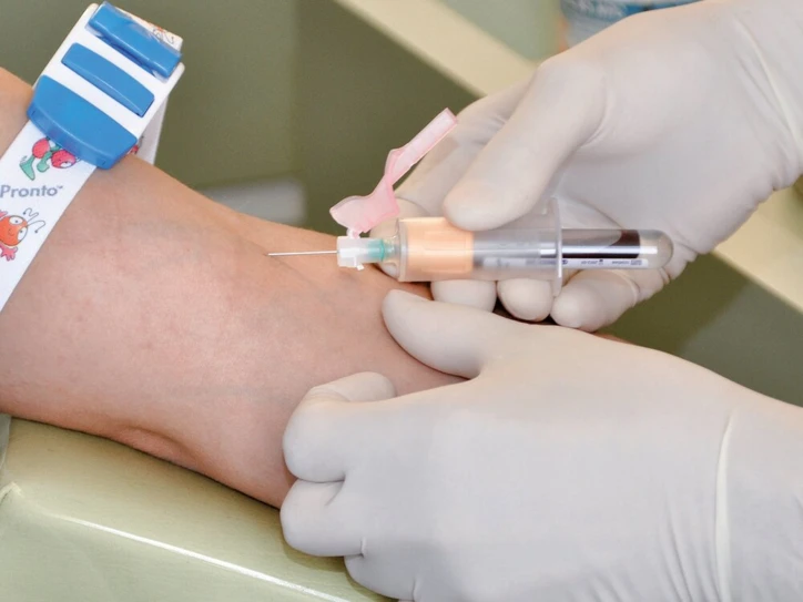 Aiguille à prélèvement sécurité BD ECLIPSE™