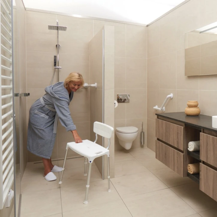 Siège de douche large QUATTRO