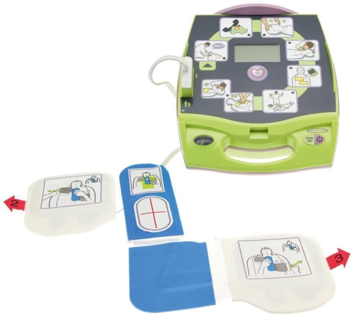 Défibrillateur AED Plus® 