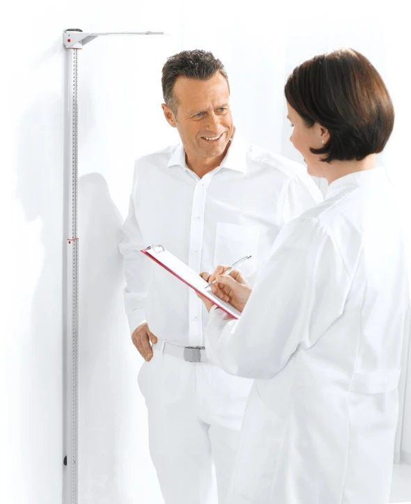 Toise murale téléscopique SECA 222