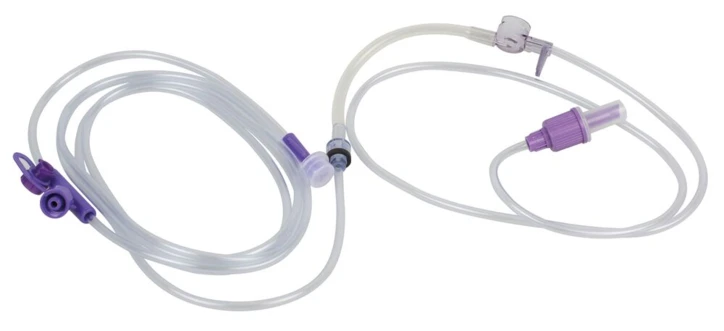 Tubulure universelle pour pompe de nutrition