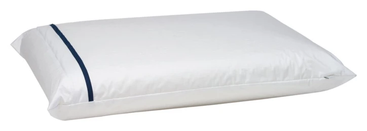 Oreiller viscoélastique perforé