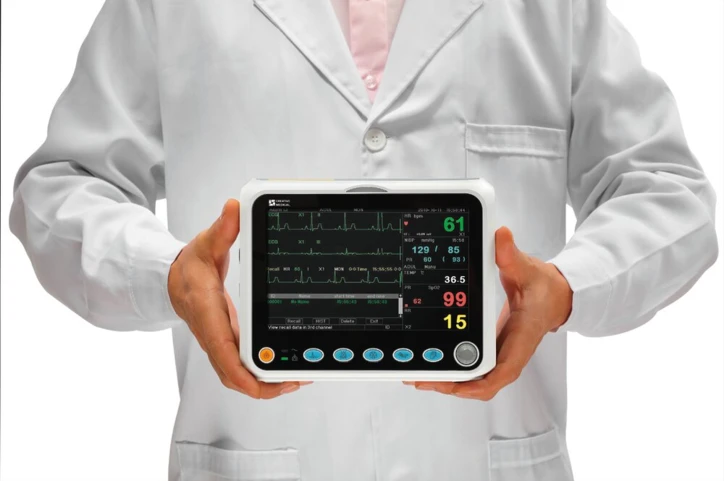 Moniteur multiparamètres PC-3000